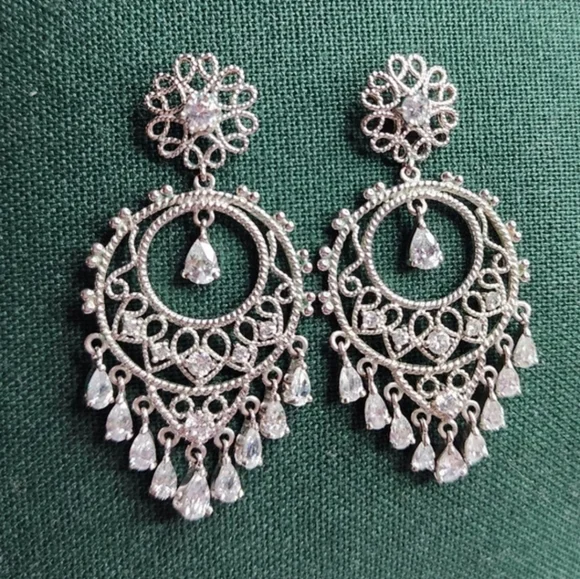 @jenisalady Bundle - Picture 2 of 3